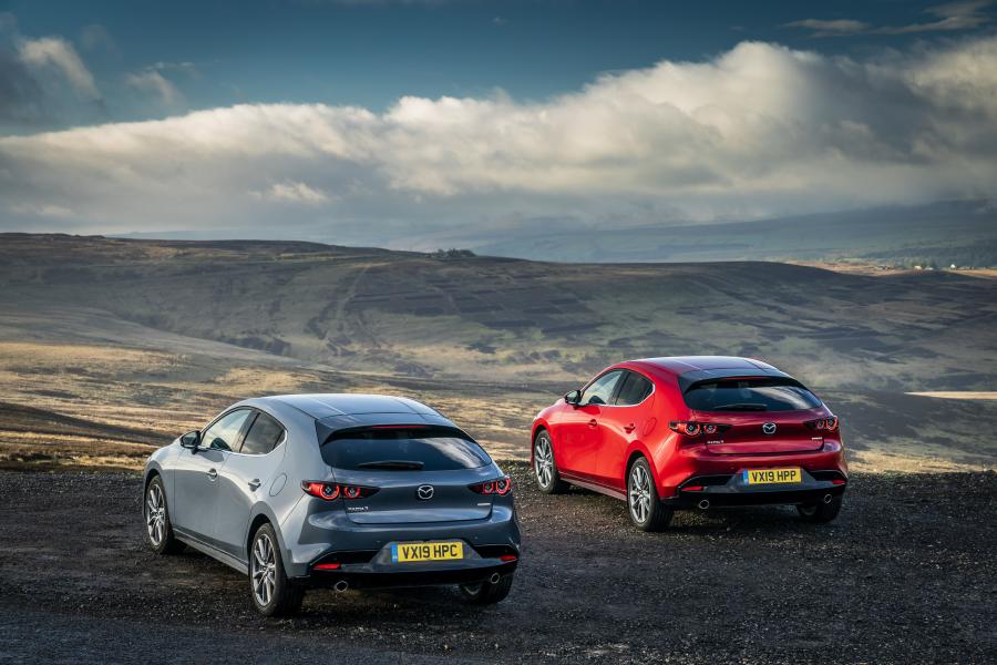  Mazda3 Skyactiv-G Sport Lux Hatchback 2019 года  (UK) (фото 89 из 91)
